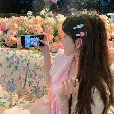 千万别眨眼海报