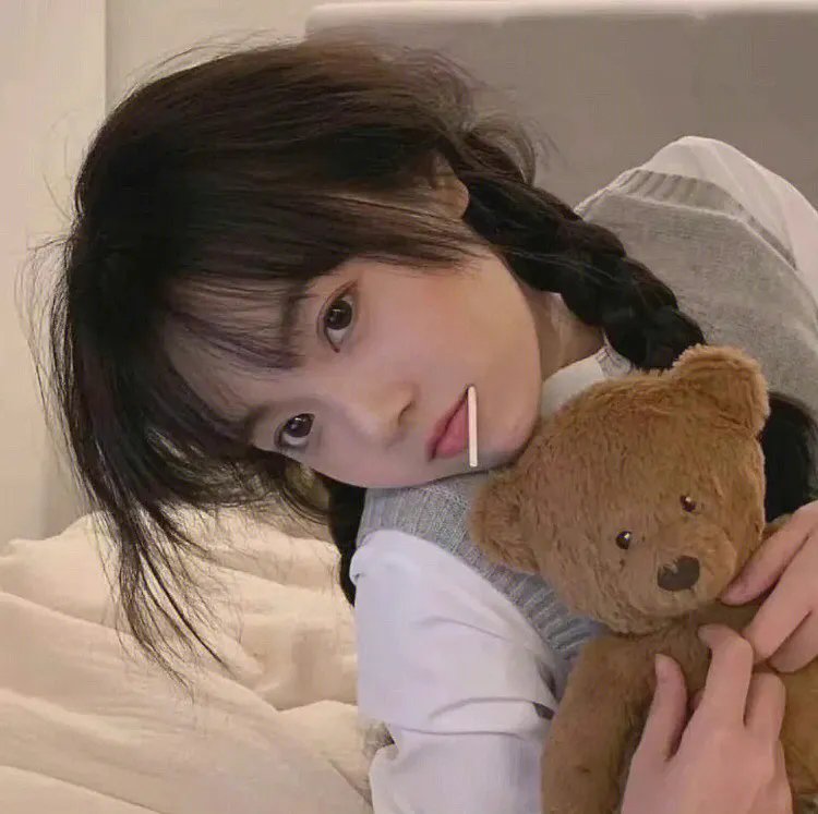 舞法天女朵法拉海报